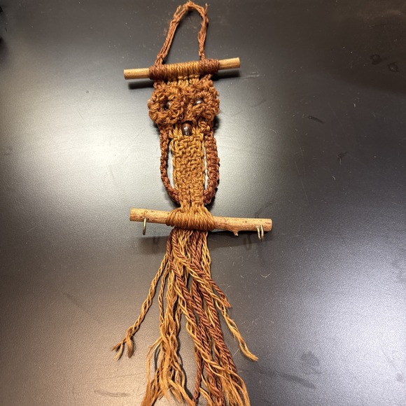 Other - Vintage Owl Key Holder 1970's Boho Macrame Wall Hanging Decor Driftwood 21"